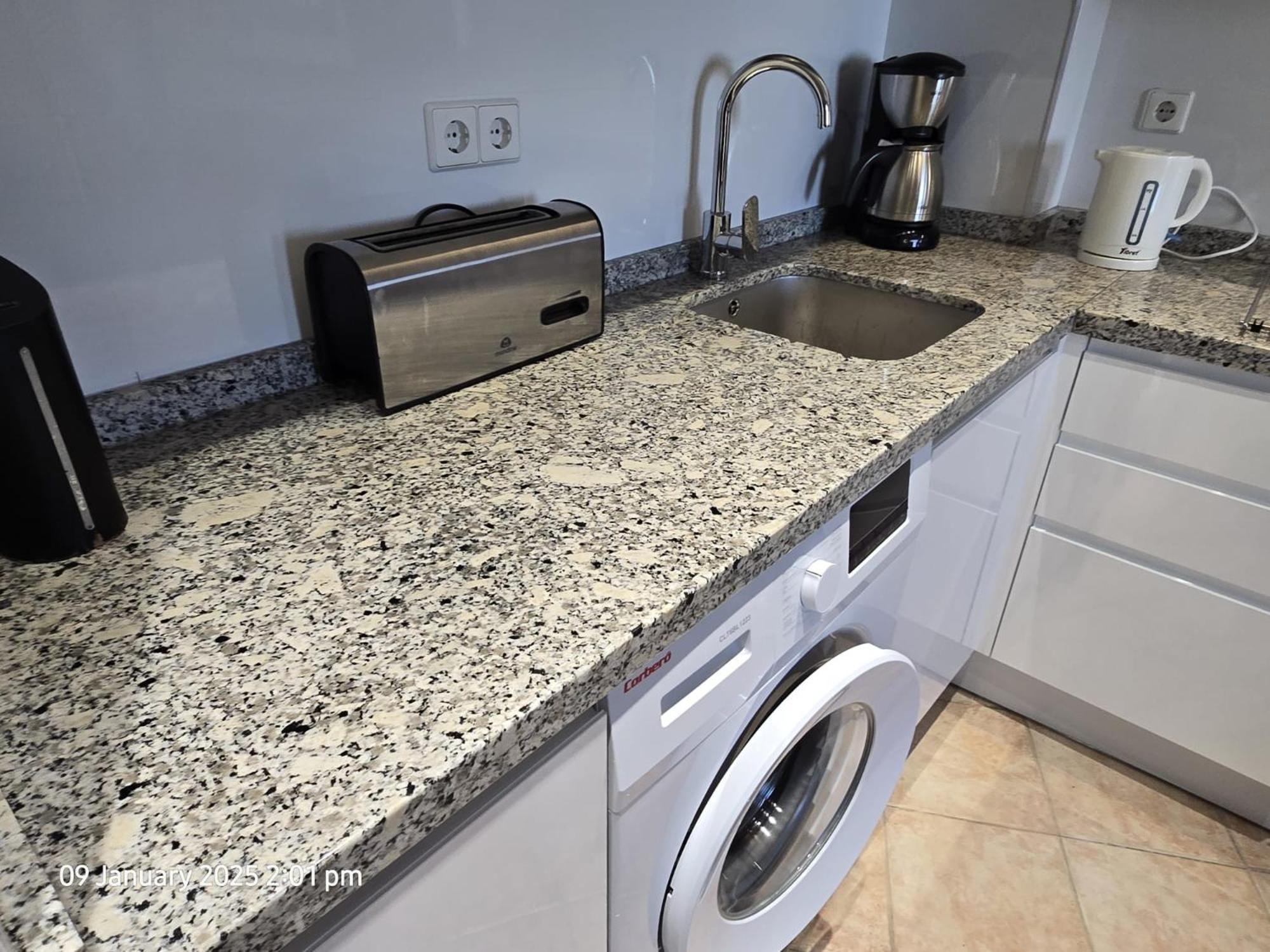 Benal Beach Apartments Málaga Kültér fotó